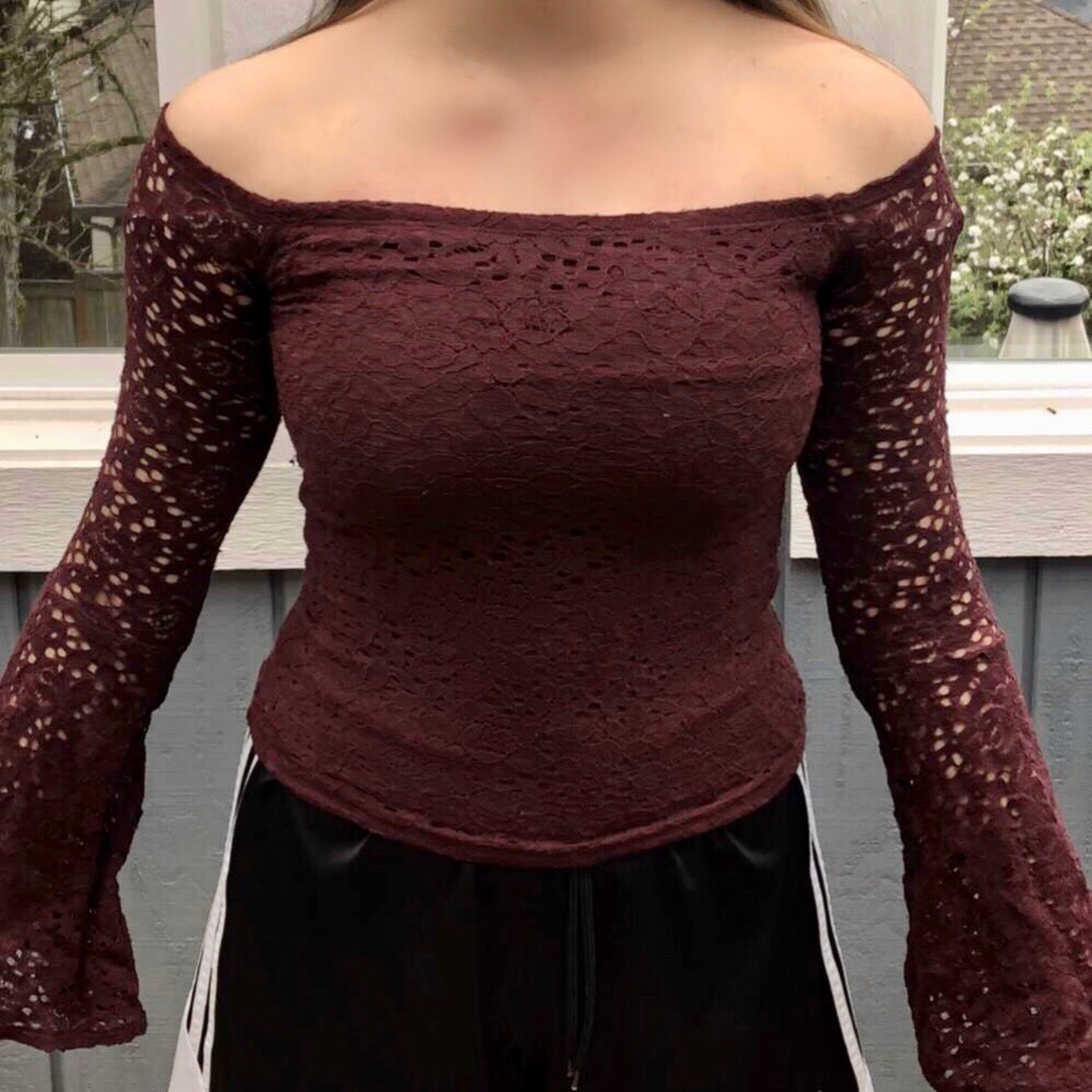 Maroon lace Hollister Shirt